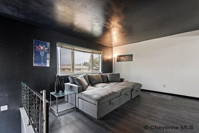 4729 LINDEN WY, Cheyenne, WY 82009