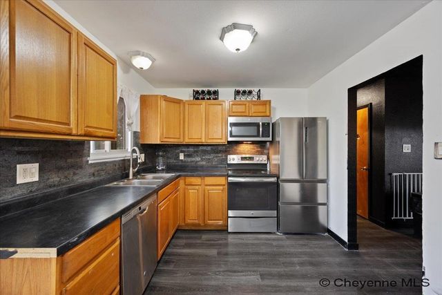 4729 LINDEN WY, Cheyenne, WY 82009