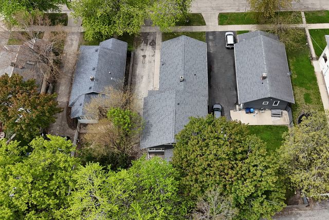 127 N Victory Street, Waukegan, IL 60085