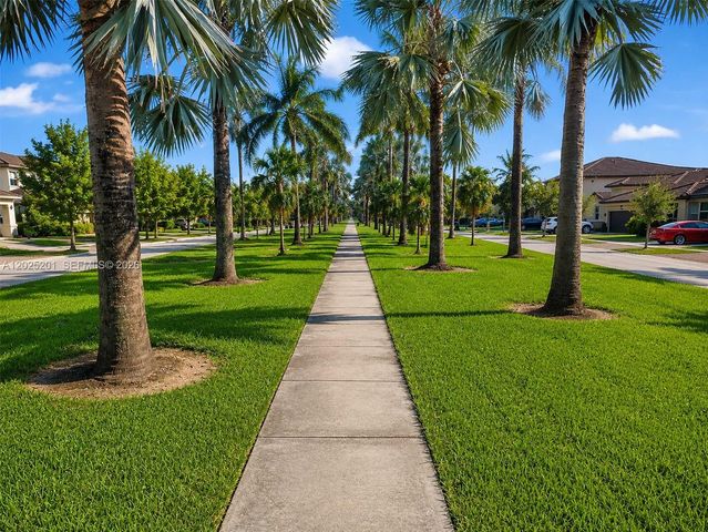25061 SW 118th Ct 0, Homestead, FL 33032