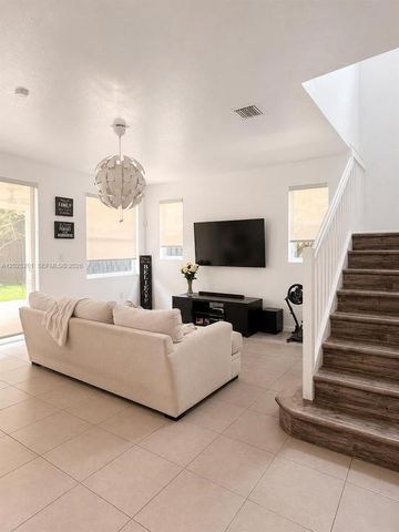 25061 SW 118th Ct 0, Homestead, FL 33032