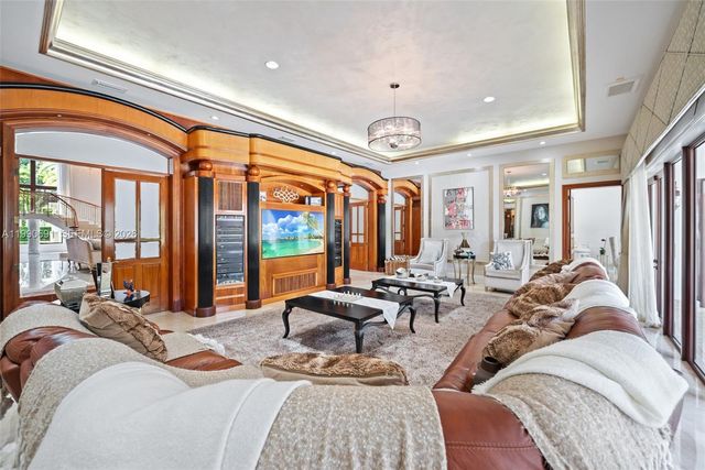 7701 Old Cutler Rd, Coral Gables, FL 33143