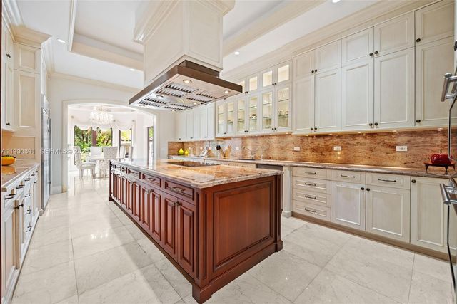 7701 Old Cutler Rd, Coral Gables, FL 33143