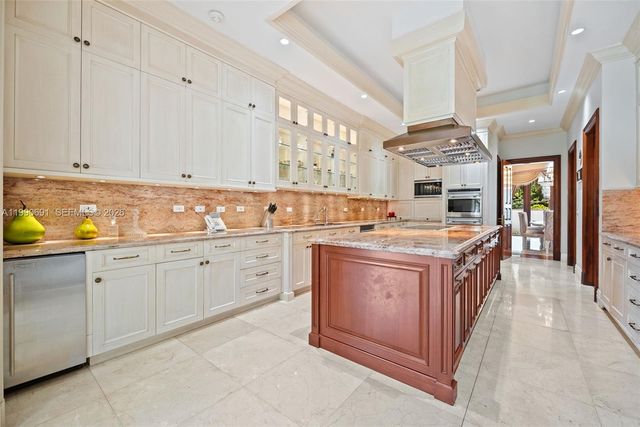 7701 Old Cutler Rd, Coral Gables, FL 33143