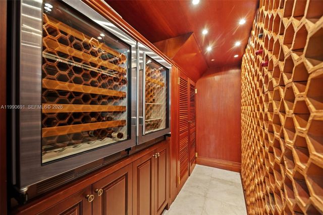 7701 Old Cutler Rd, Coral Gables, FL 33143