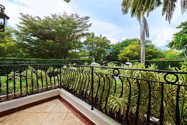 7701 Old Cutler Rd, Coral Gables, FL 33143