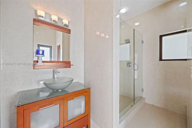 7701 Old Cutler Rd, Coral Gables, FL 33143