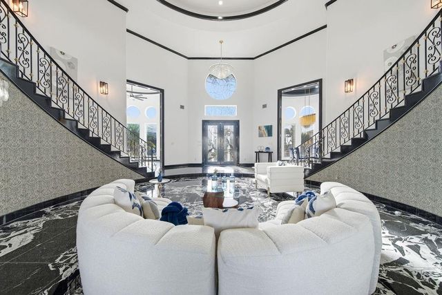 1907 Ray Shell Court, Seabrook, TX 77586