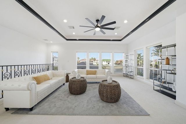 1907 Ray Shell Court, Seabrook, TX 77586