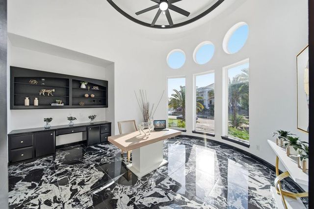 1907 Ray Shell Court, Seabrook, TX 77586