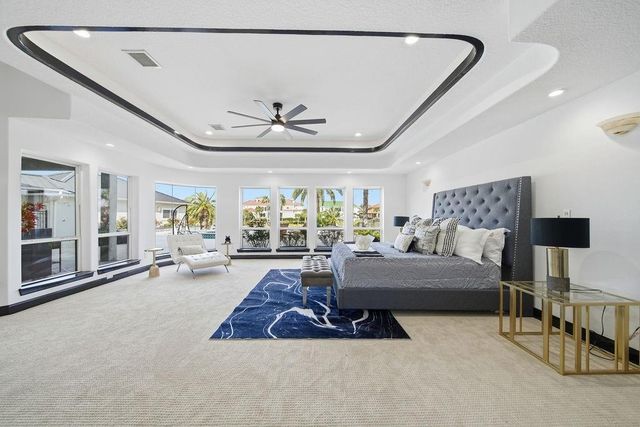 1907 Ray Shell Court, Seabrook, TX 77586