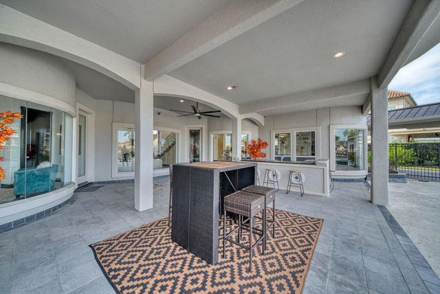 1907 Ray Shell Court, Seabrook, TX 77586