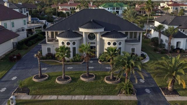 1907 Ray Shell Court, Seabrook, TX 77586