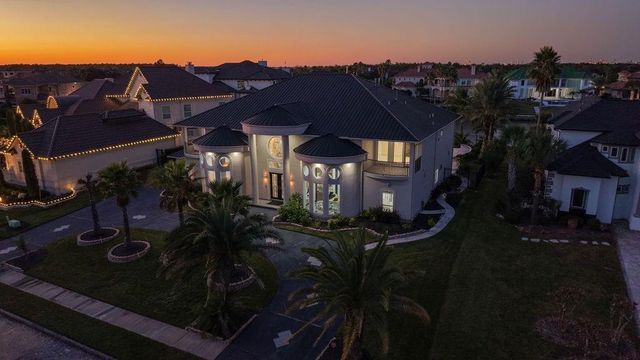 1907 Ray Shell Court, Seabrook, TX 77586