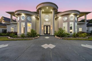 1907 Ray Shell Court, Seabrook, TX 77586