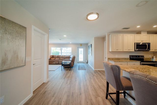 35 STANFORD ROAD, Venice, FL 34293