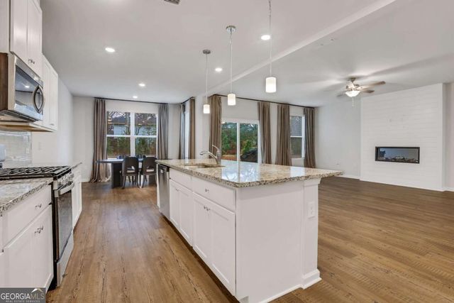 14 Green Love Lane, Grayson, GA 30017