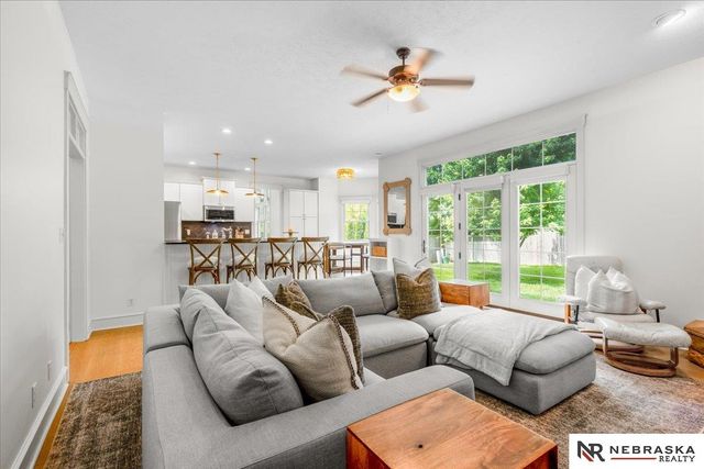 7807 Katrina Lane, Lincoln, NE 68512