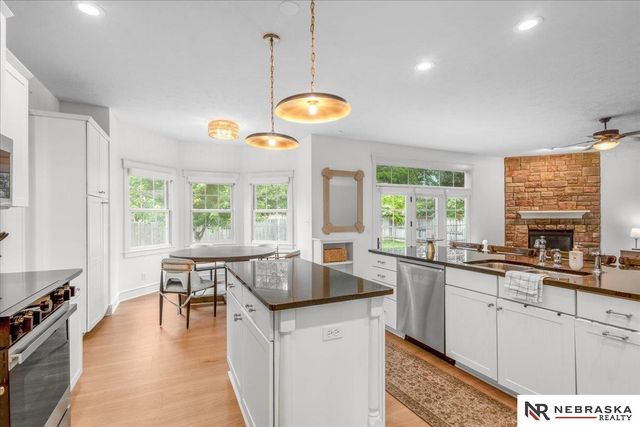 7807 Katrina Lane, Lincoln, NE 68512