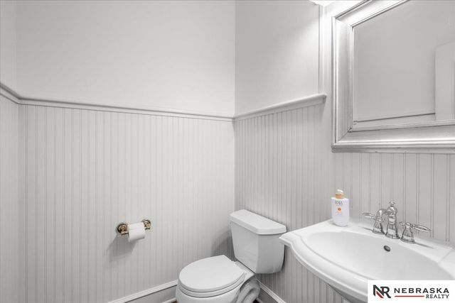 7807 Katrina Lane, Lincoln, NE 68512