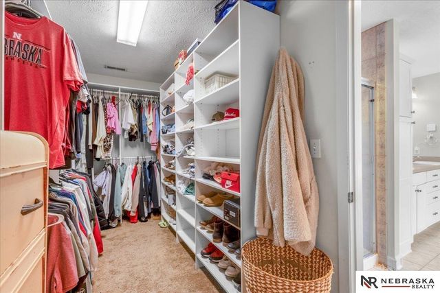 7807 Katrina Lane, Lincoln, NE 68512