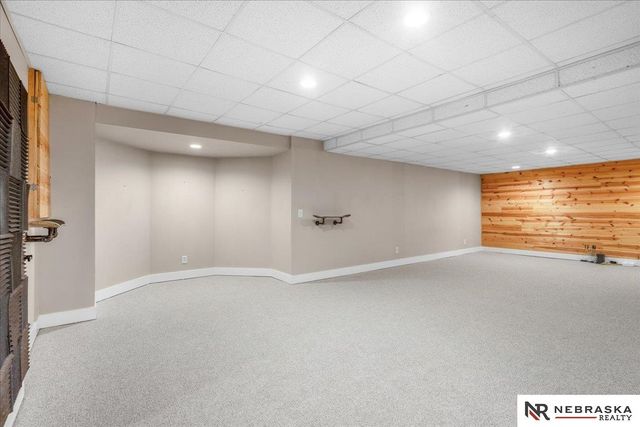 7807 Katrina Lane, Lincoln, NE 68512