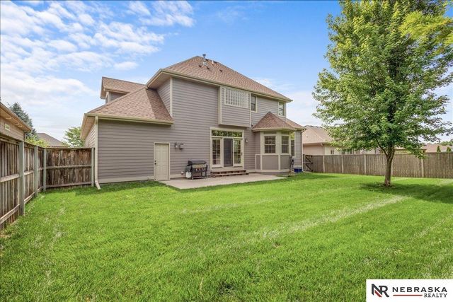 7807 Katrina Lane, Lincoln, NE 68512