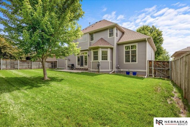 7807 Katrina Lane, Lincoln, NE 68512