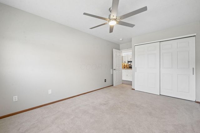 4969 Meadow Run Drive, Hilliard, OH 43026