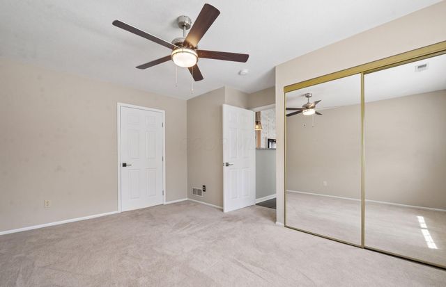 4969 Meadow Run Drive, Hilliard, OH 43026