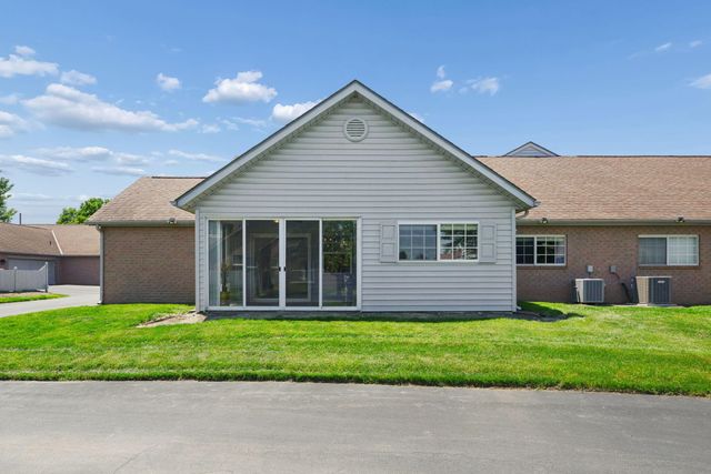 4969 Meadow Run Drive, Hilliard, OH 43026
