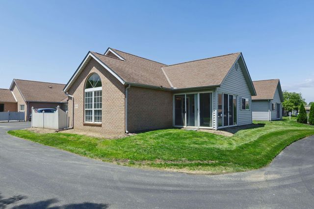 4969 Meadow Run Drive, Hilliard, OH 43026