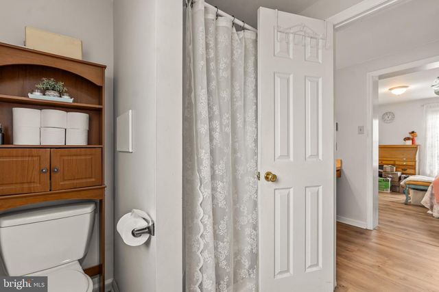 94 TULIP CT, Falling Waters, WV 25419