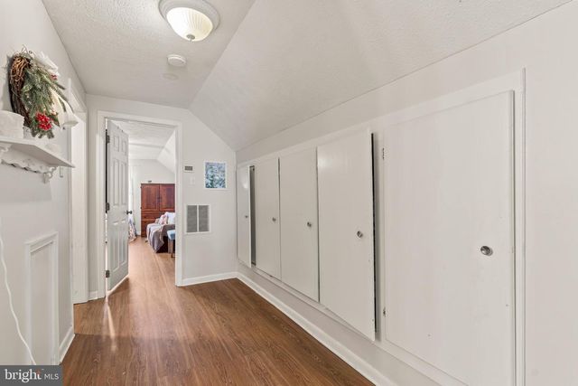 94 TULIP CT, Falling Waters, WV 25419