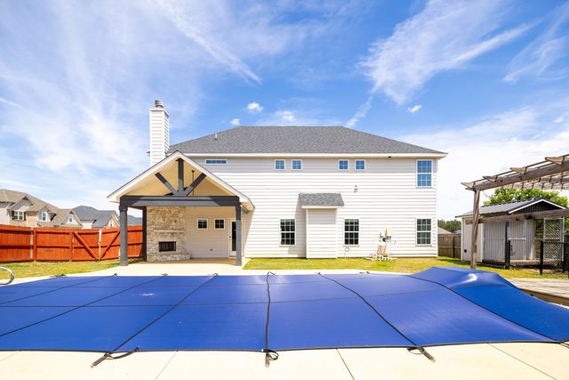 2904 Wyndham Lane, Opelika, AL 36804