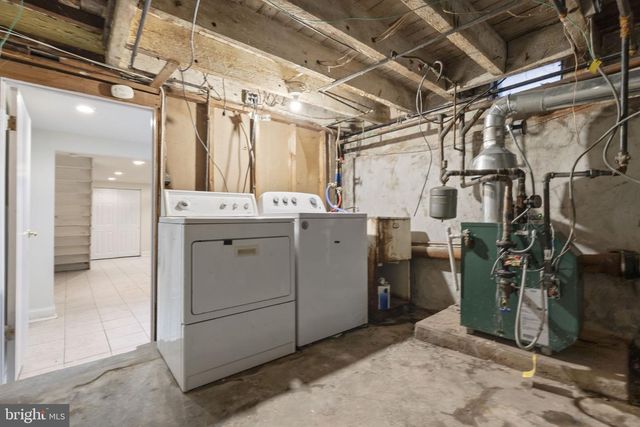 2246 S HICKS ST, Philadelphia, PA 19145