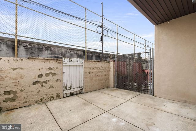 2246 S HICKS ST, Philadelphia, PA 19145