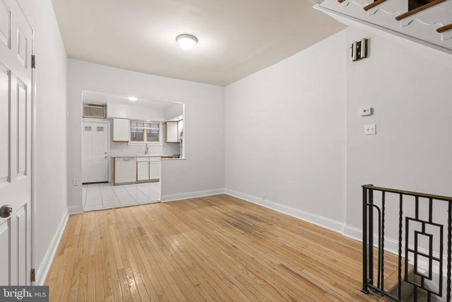 2246 S HICKS ST, Philadelphia, PA 19145