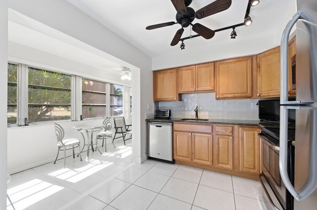 103 Piedmont C, Delray Beach, FL 33484