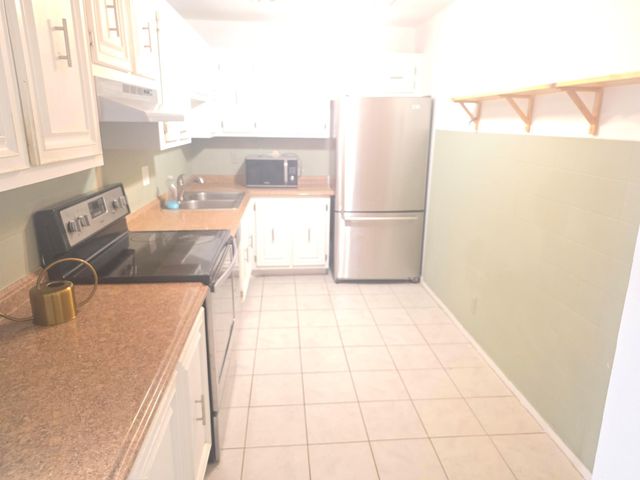 959 SE 2ND Avenue 226, Deerfield Beach, FL 33441