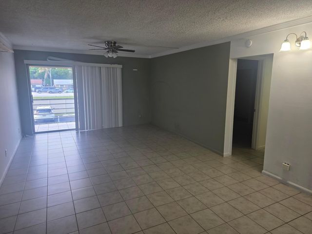 959 SE 2ND Avenue 226, Deerfield Beach, FL 33441