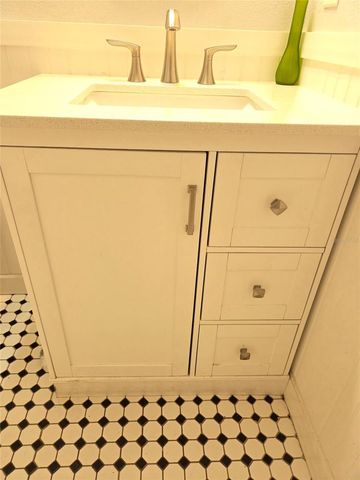 2035 DIXIE BELLE DRIVE 2035J, Orlando, FL 32812