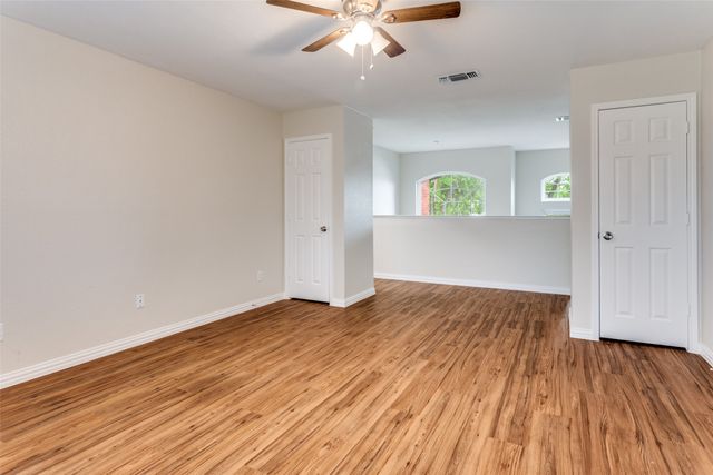 3740 Cove Meadow Lane, Fort Worth, TX 76123