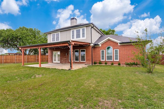 3740 Cove Meadow Lane, Fort Worth, TX 76123