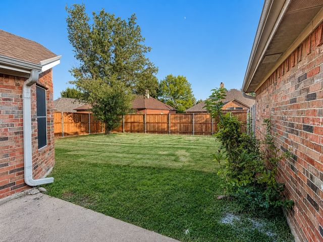 1816 Caddo Lake Drive, Allen, TX 75002