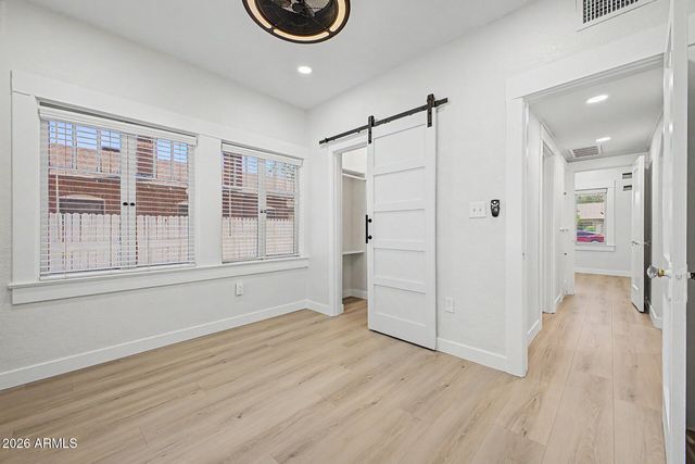 2037 N MITCHELL Street, Phoenix, AZ 85006