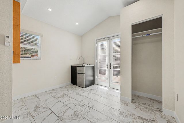 2037 N MITCHELL Street, Phoenix, AZ 85006