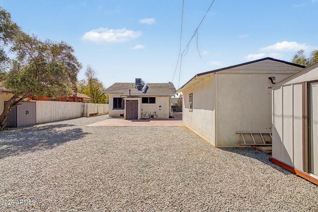2037 N MITCHELL Street, Phoenix, AZ 85006