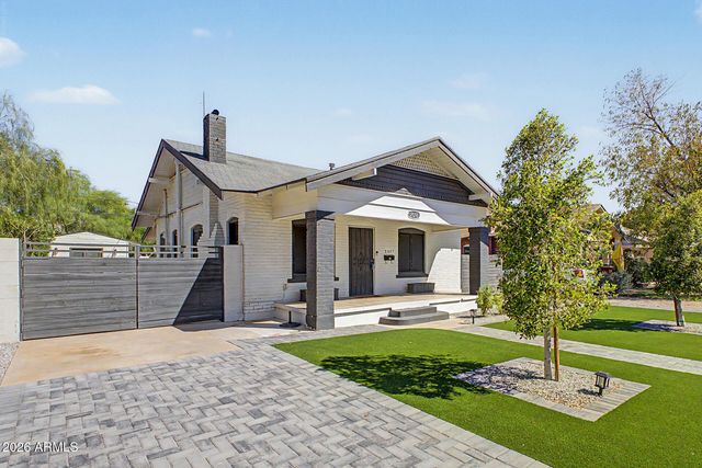 2037 N MITCHELL Street, Phoenix, AZ 85006