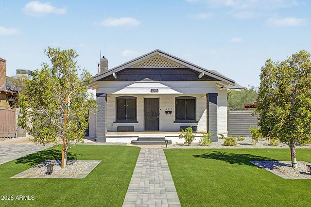 2037 N MITCHELL Street, Phoenix, AZ 85006